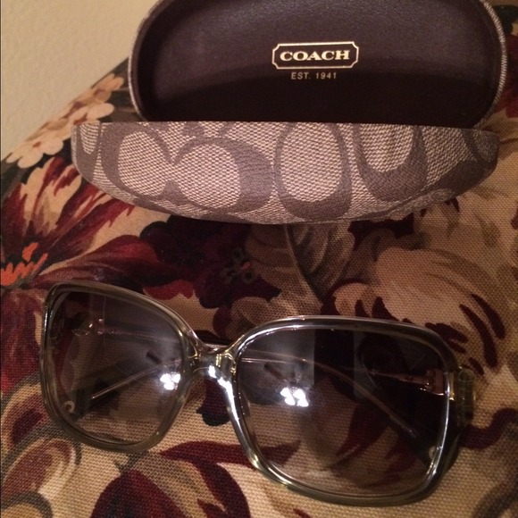 Coach Accessories - 📍📍📍SOLD📍📍📍Authentic coach sunglasses