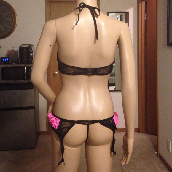 Black&Pink Lace Lingerie - Picture 2 of 3