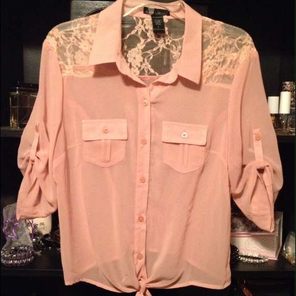 🚫Sold🚫Love Culture Peach sheer top Size Lg