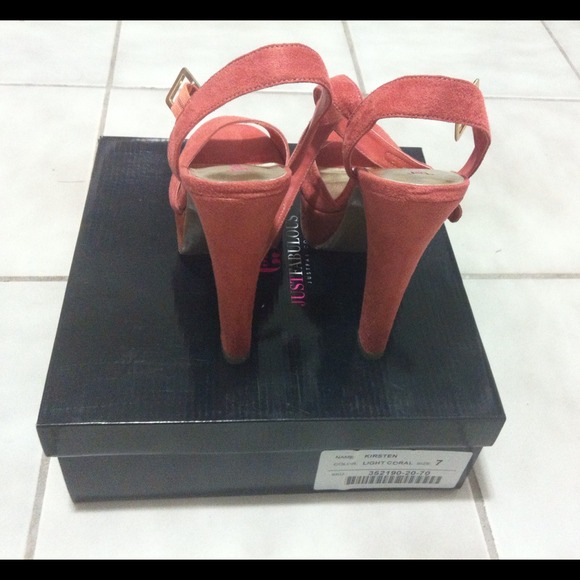 Pumps - Picture 3 of 3