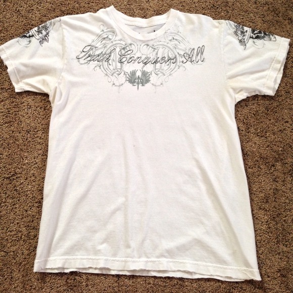 🚫SOLD in bundle Men's graphic T