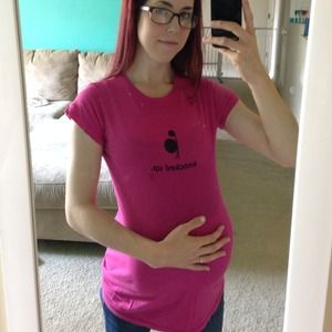 ***SOLD***2chix Maternity knocked up tee