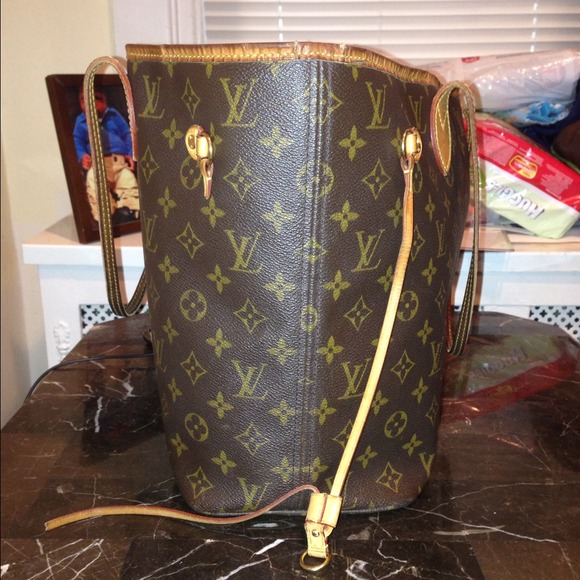 🔴SOLD🔴AUTHENTIC** Louis Vuitton neverfull MM - Picture 4 of 4