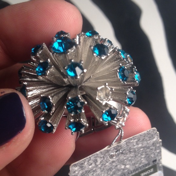 Silver adjustable ring - Picture 3 of 3