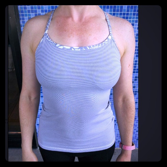 Lululemon fossil wee stripe power Y tank