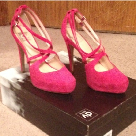 🎉🎉Host pick 8/2 Boho babe party🎉🎉Dolce Vita - Picture 3 of 4