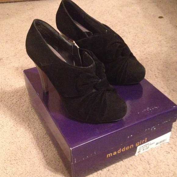 Madden girl booties