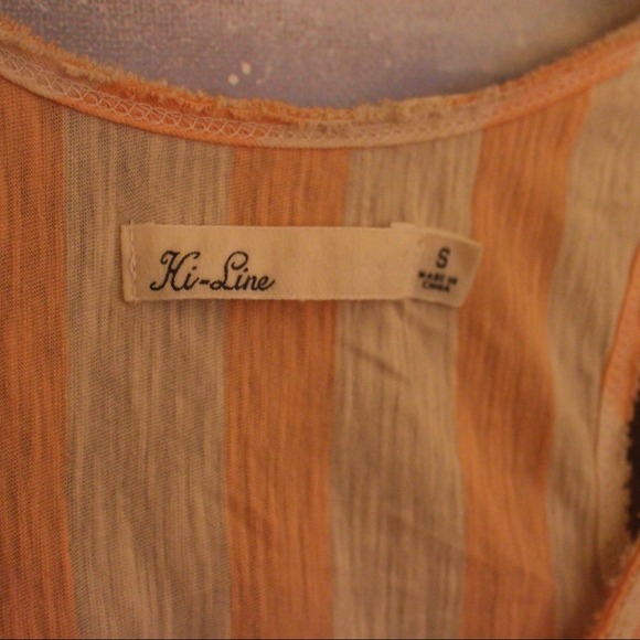 Striped button tank - Picture 2 of 4