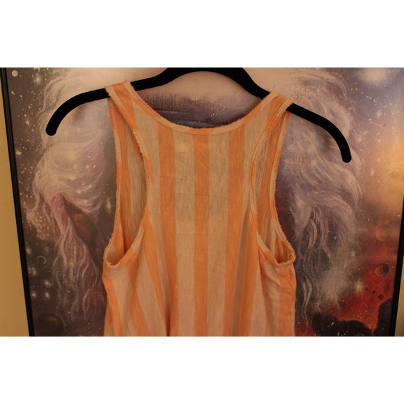 Striped button tank - Picture 4 of 4