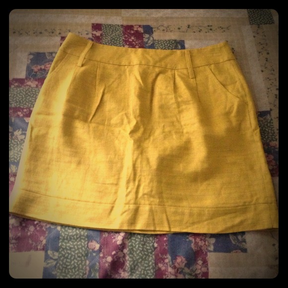SOLD!!!! Forever 21 mustard linen skirt!