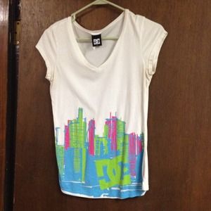 DC t-shirt