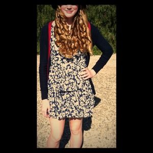 Floral dress in navy and white