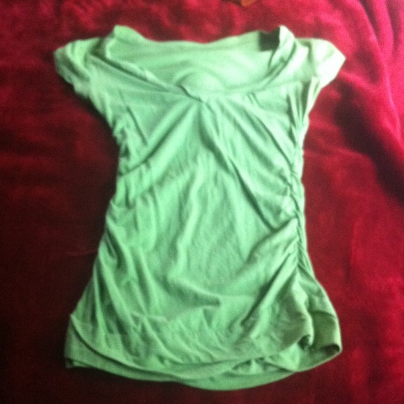 Tee