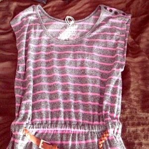 Sweater material pink and grey dress with belt✌️