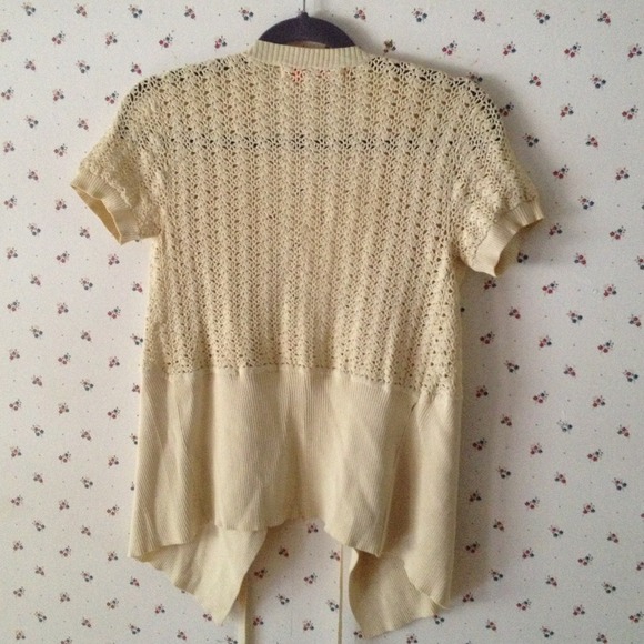 Cynthia Cynthia Steffe sweater top - Picture 2 of 3