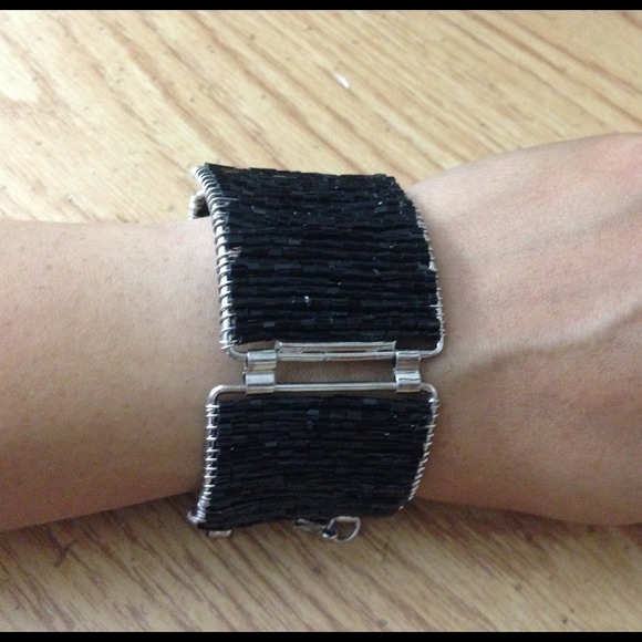 🎉🎉🎉🎉sOLD🎉🎉🎉Black beaded bracelet