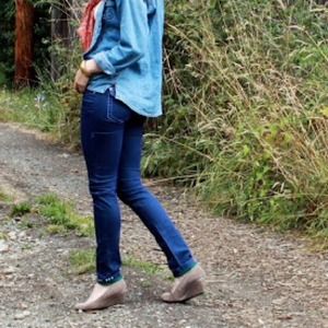 blue skinny jeans by rose royce size 26