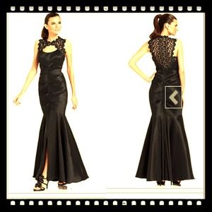 BEAUTIFUL Xscape black gown!💃