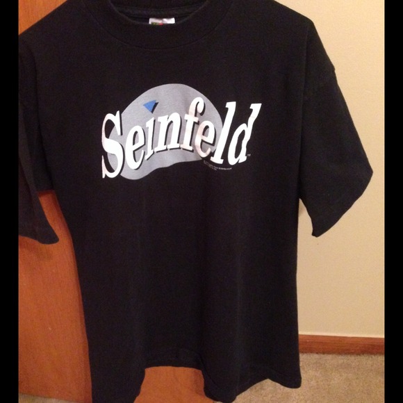 🚫🚫SOLD N BUNDLE🚫🚫💙SEINFELD TSHIRT💙