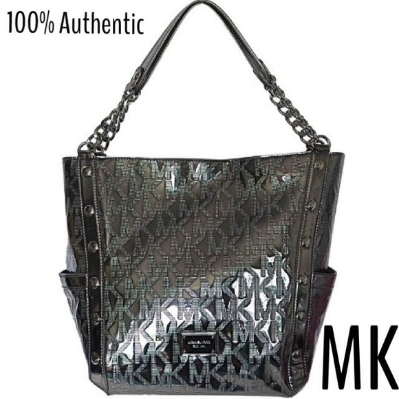 🎈SOLD🎈💯% Authentic Michael Kors metallic bag