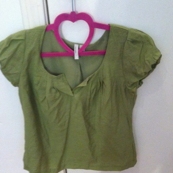 Very cute light green tunic