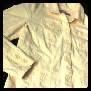Beautiful Yellow Jacket w lace pattern!