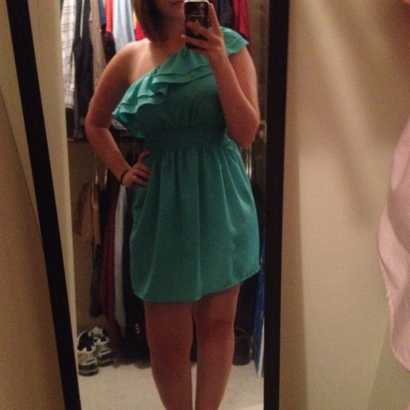 ❤️TRADED!!❤️Turquoise Dress