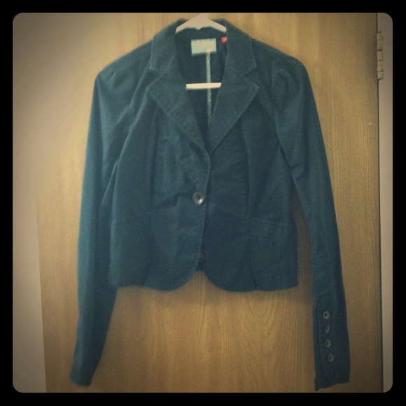 Black 1/2 length jacket