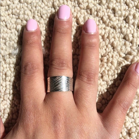 Solid Silver Ring - Picture 6 of 6