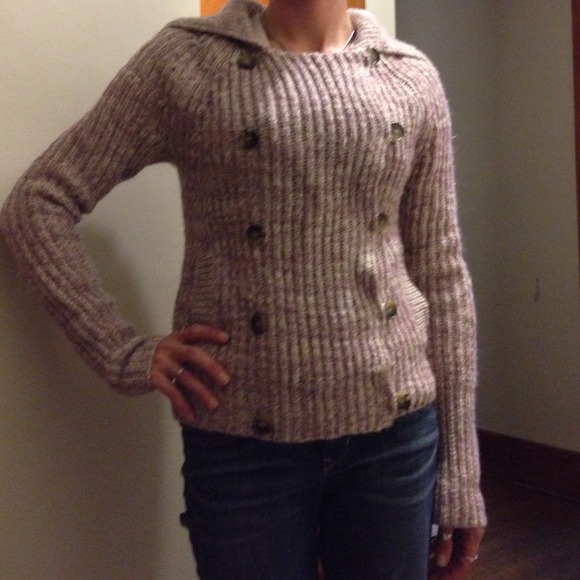 Purple and white sweater - Picture 1 of 2