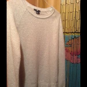 NWOT H&M white & silver sparkly hi-lo sweater