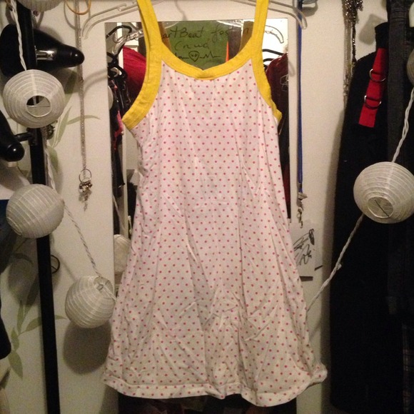 Hello Kitty Night Top (NWOT) - Picture 2 of 4