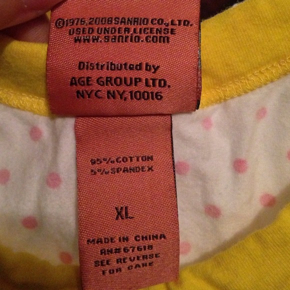Hello Kitty Night Top (NWOT) - Picture 4 of 4