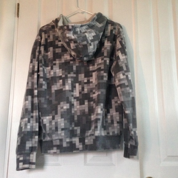 DC grey hoodie! - Picture 3 of 4