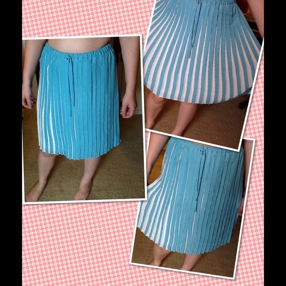 Going once, going twice!! - Picture 2 of 2