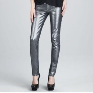 Alice + Olivia Pants - Alice + Olivia Silver Skinnys Alice + Olivia Pants - Alice + Olivia Silver Skinnys