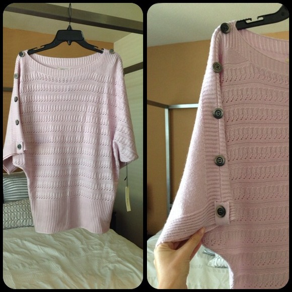 SOLD!! Vertigo Knit Ice Pink Sweater