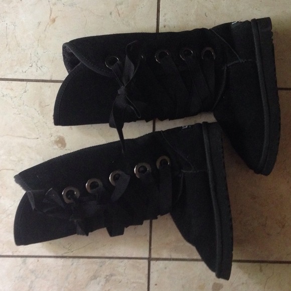 Tall black lace up uggs