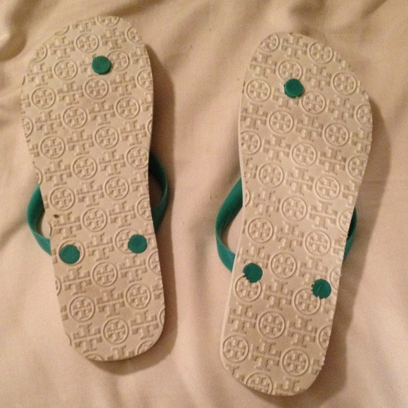 SOLD - Picture 4 of 4