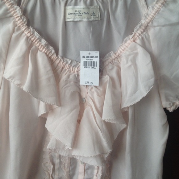 Cute & girly pink blouse from abercrombie & fitch - Picture 2 of 3