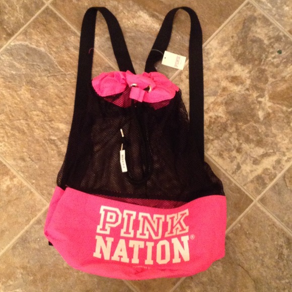 🚫SOLD🚫 Victoria's Secret PINK mesh Bag💕 - Picture 2 of 3