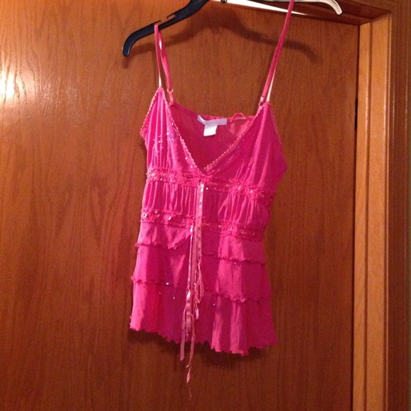 Sexy tank top!