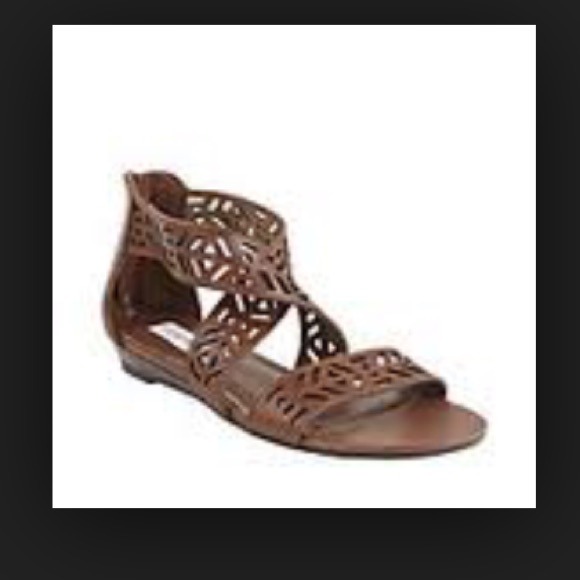 Steve Madden Shoes - Steve Madden sandal
