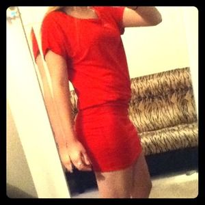 T-shirt pencil skirt dress