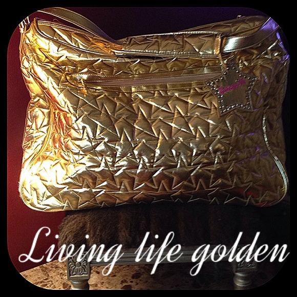 Betsy Johnson Betseyville weekender - Picture 2 of 4