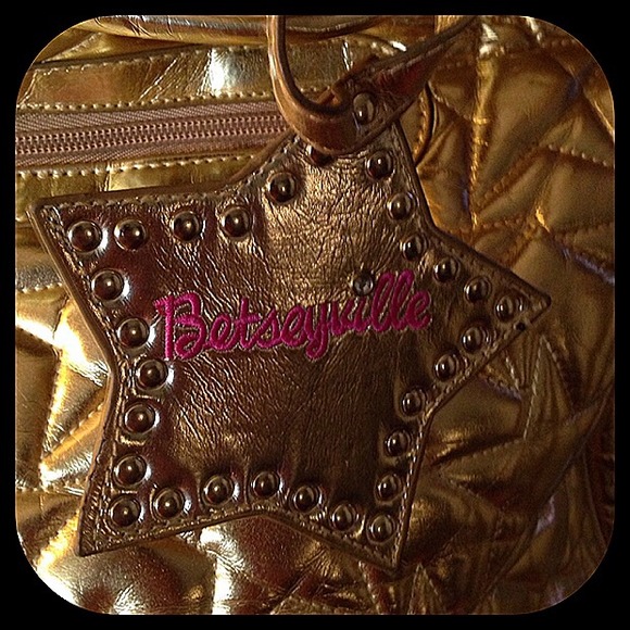 Betsy Johnson Betseyville weekender - Picture 3 of 4