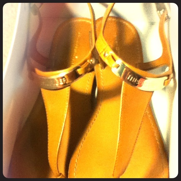 Tan "Tommy Hilfiger "Loraine" " sandals