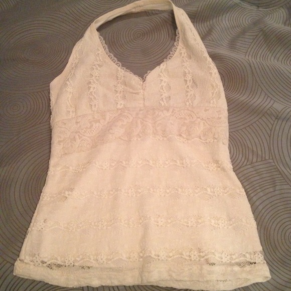 Barely worn. Cute casual or dressed up.
