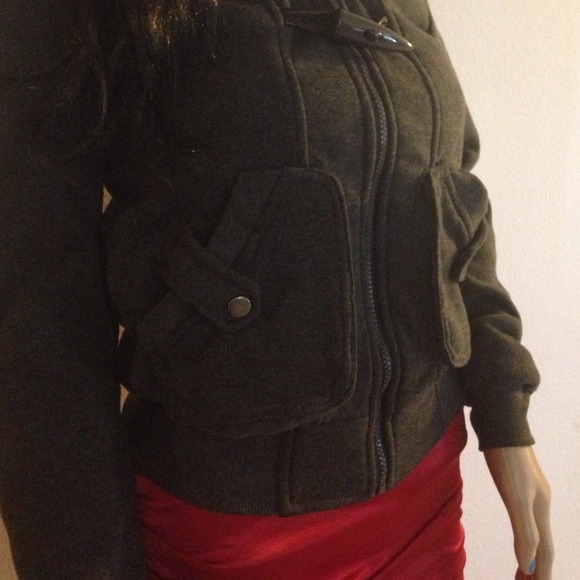 Grey Jacket - Picture 3 of 4