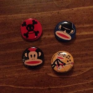 Buttons are so cute but not my style.